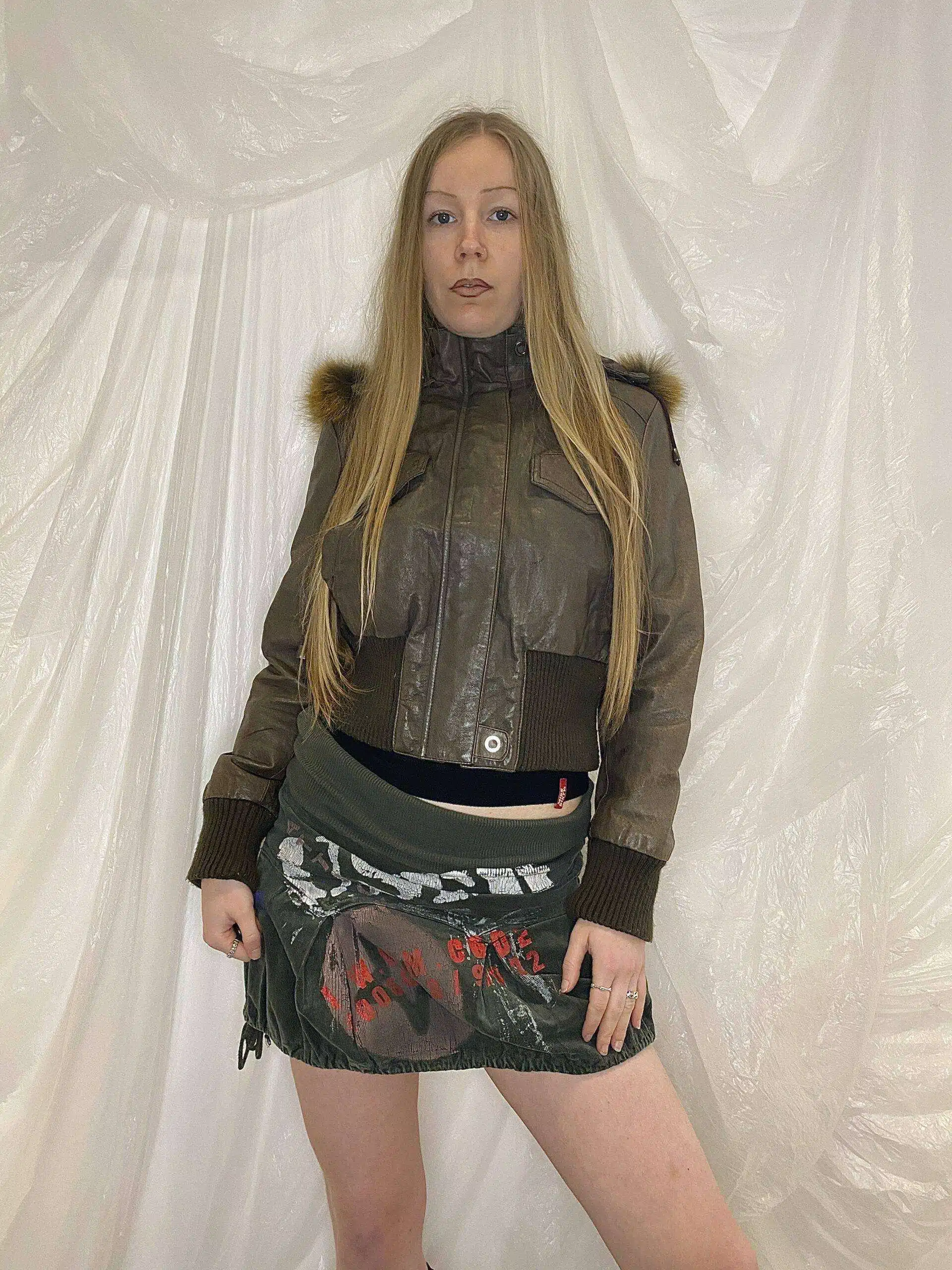Y2K Vintage cropped Leather Bomber Jacket with Fur Hood Size S Size UK 8/10 - Image 3