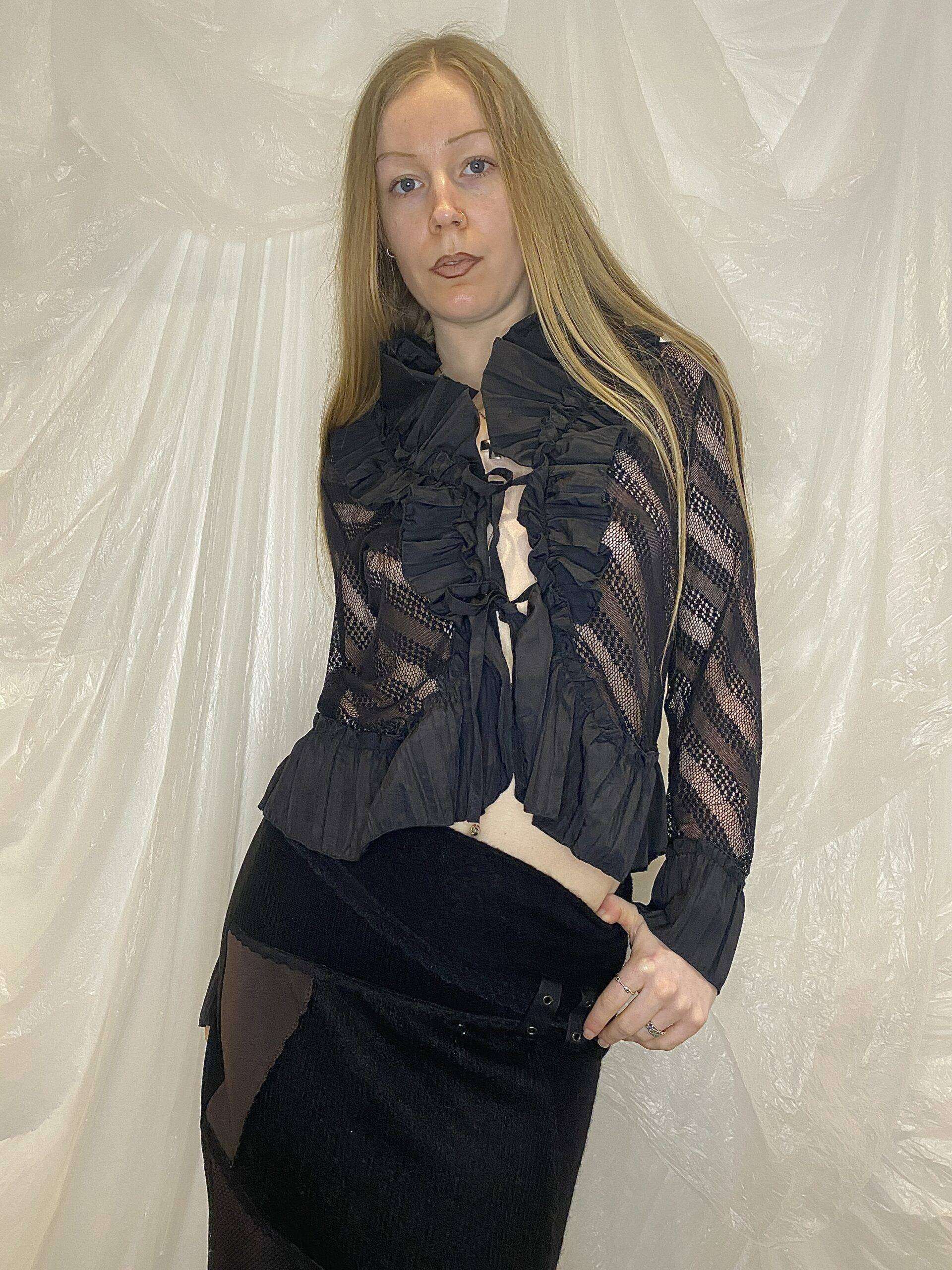 Ruffle Lace Bolero Long sleeve top Size M - Image 8