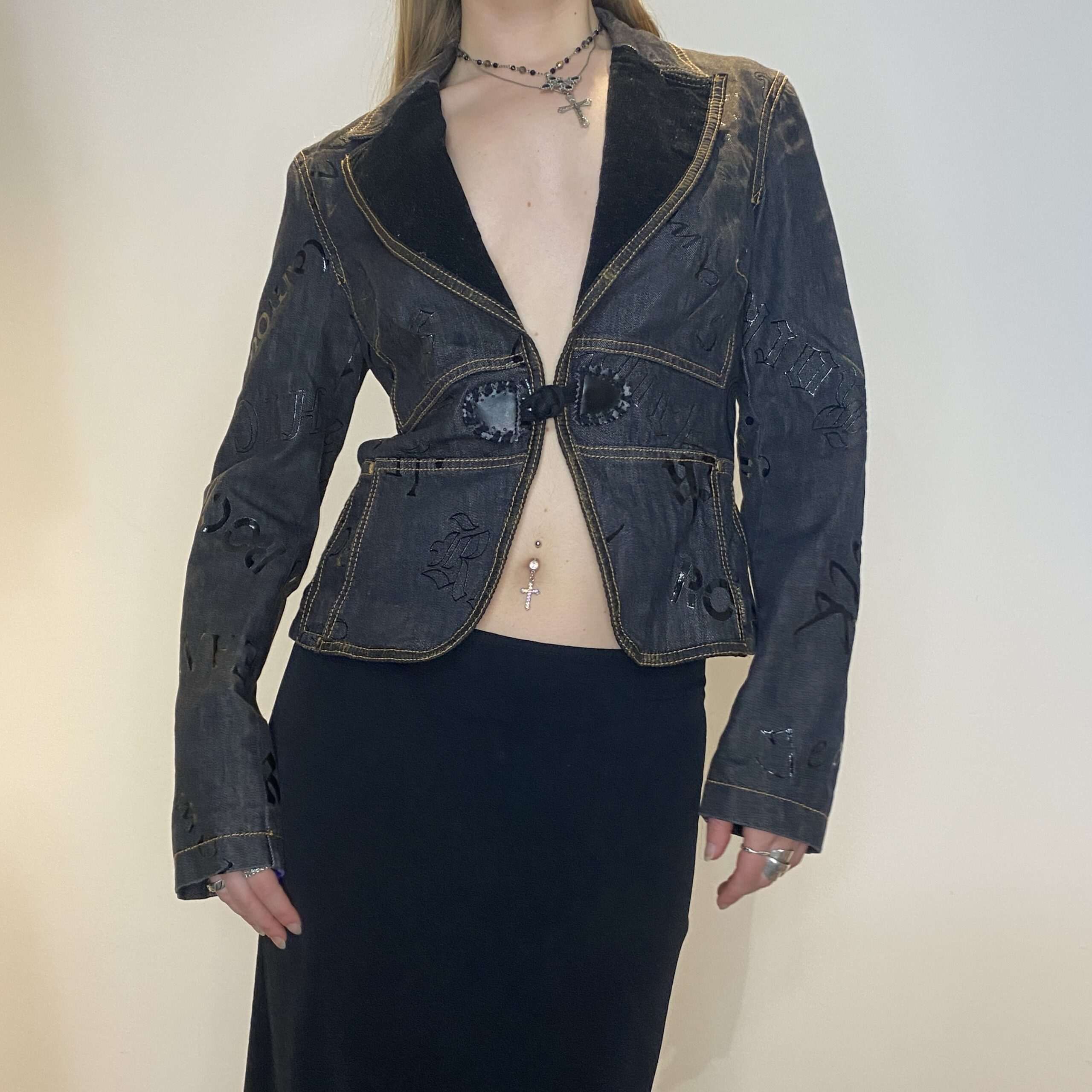 Vintage Graphic Print Calligraphy Denim Blazer Jacket (M) - Image 5