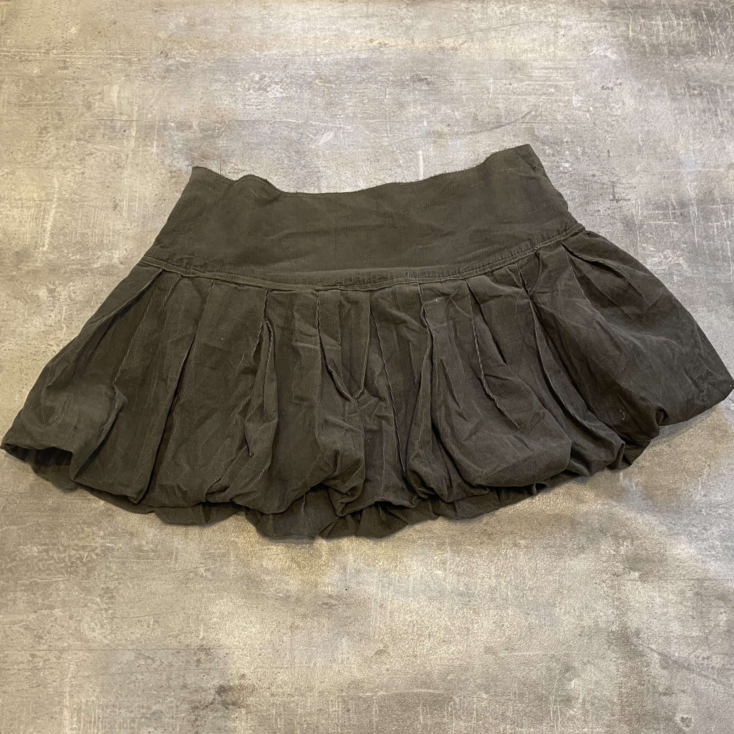 Vintage Khaki Bubble Skirt with bow (S/M) - Image 6