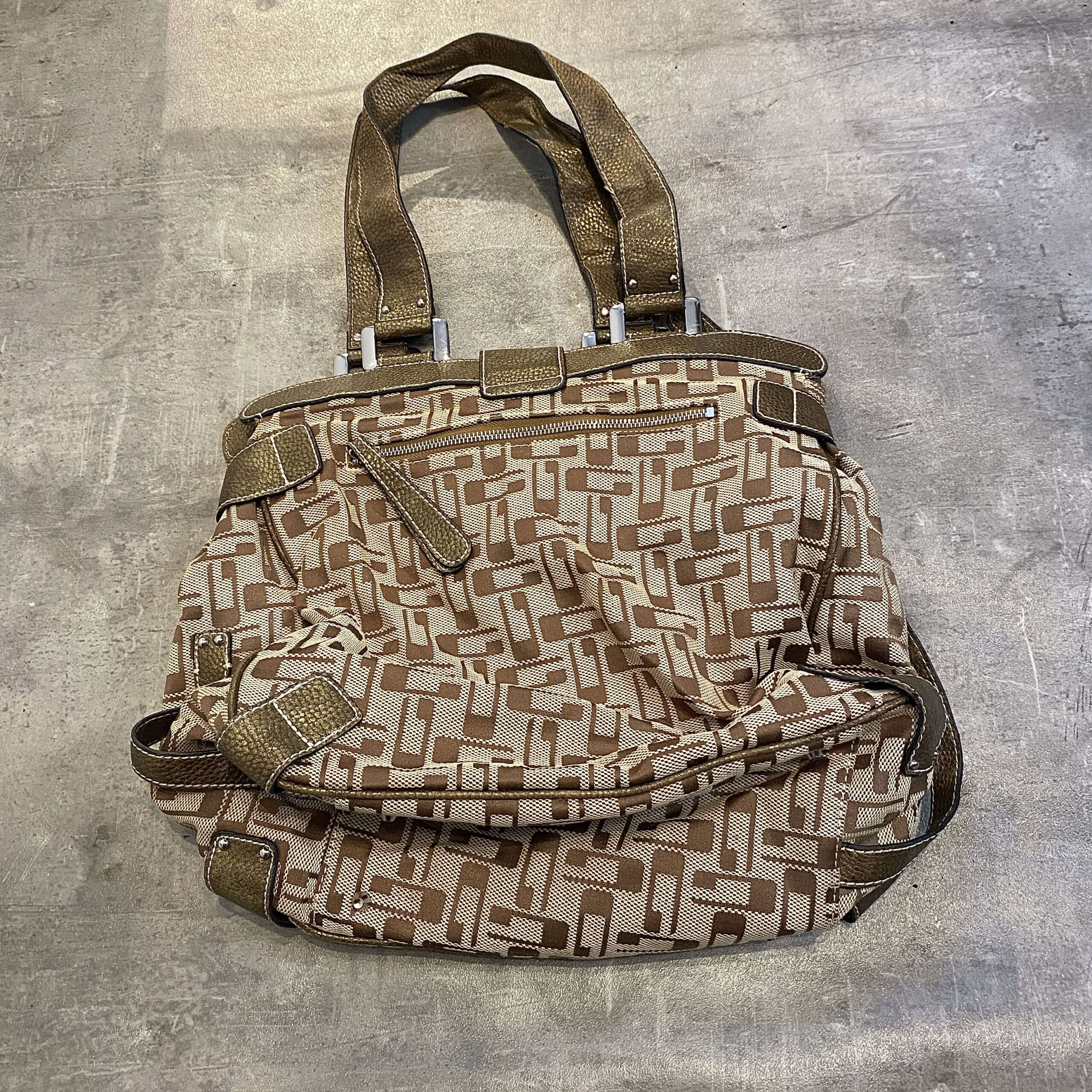 Vintage Guess Gold Monogram Slouch Bag - Image 2