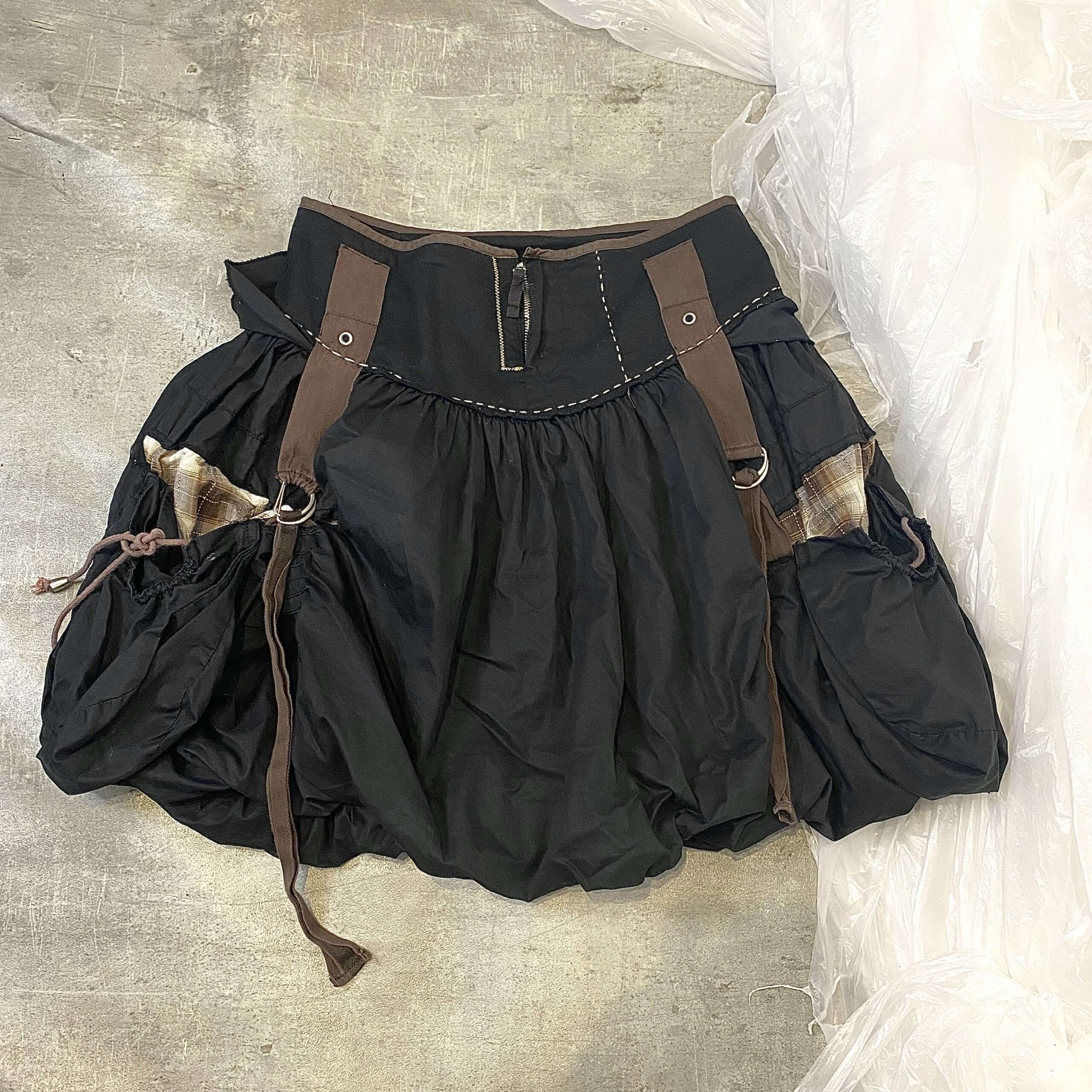 Vintage Grunge Parachute Bubble Skirt (M)