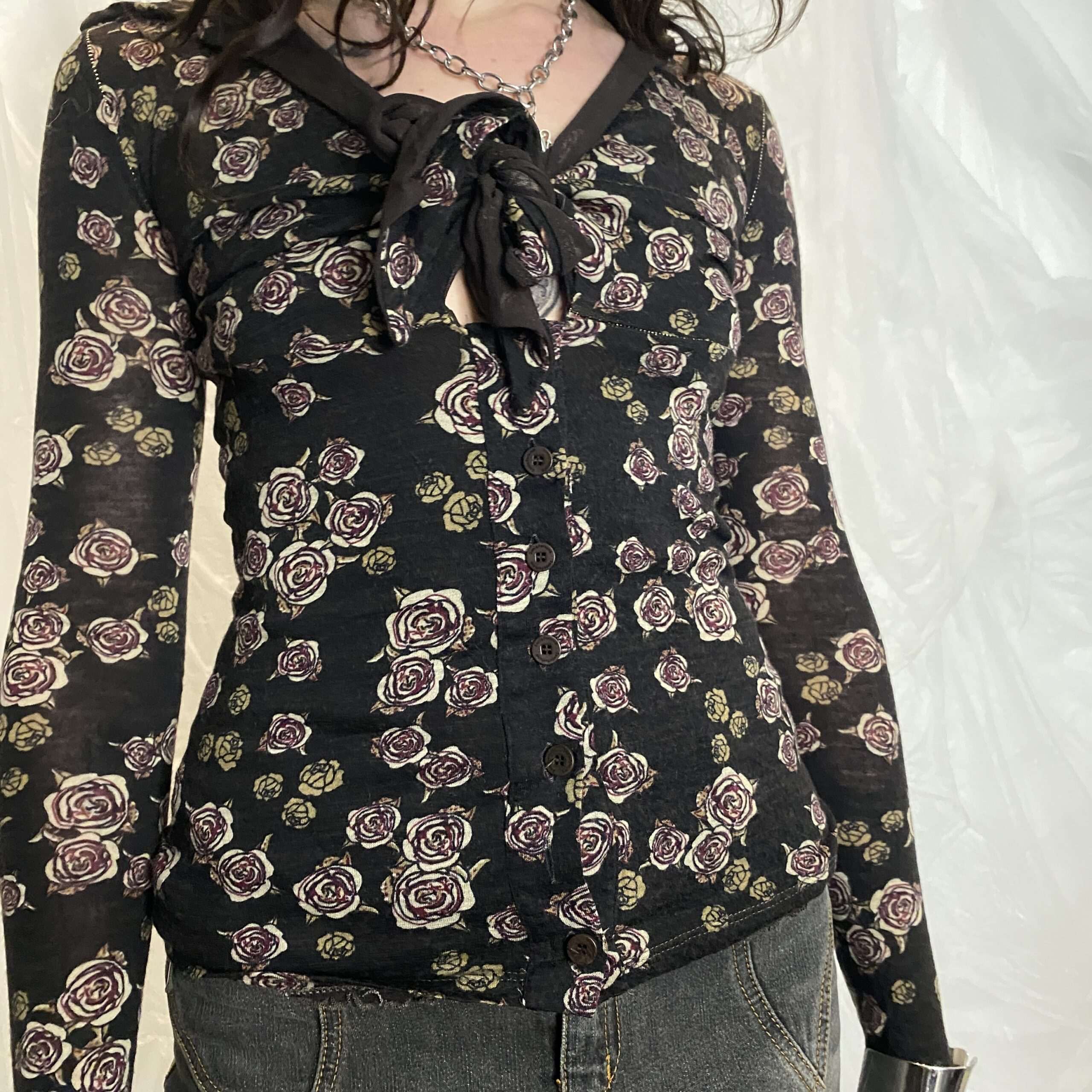 Vintage 90s Coquette Button Up Blouse (XS/S) - Image 2
