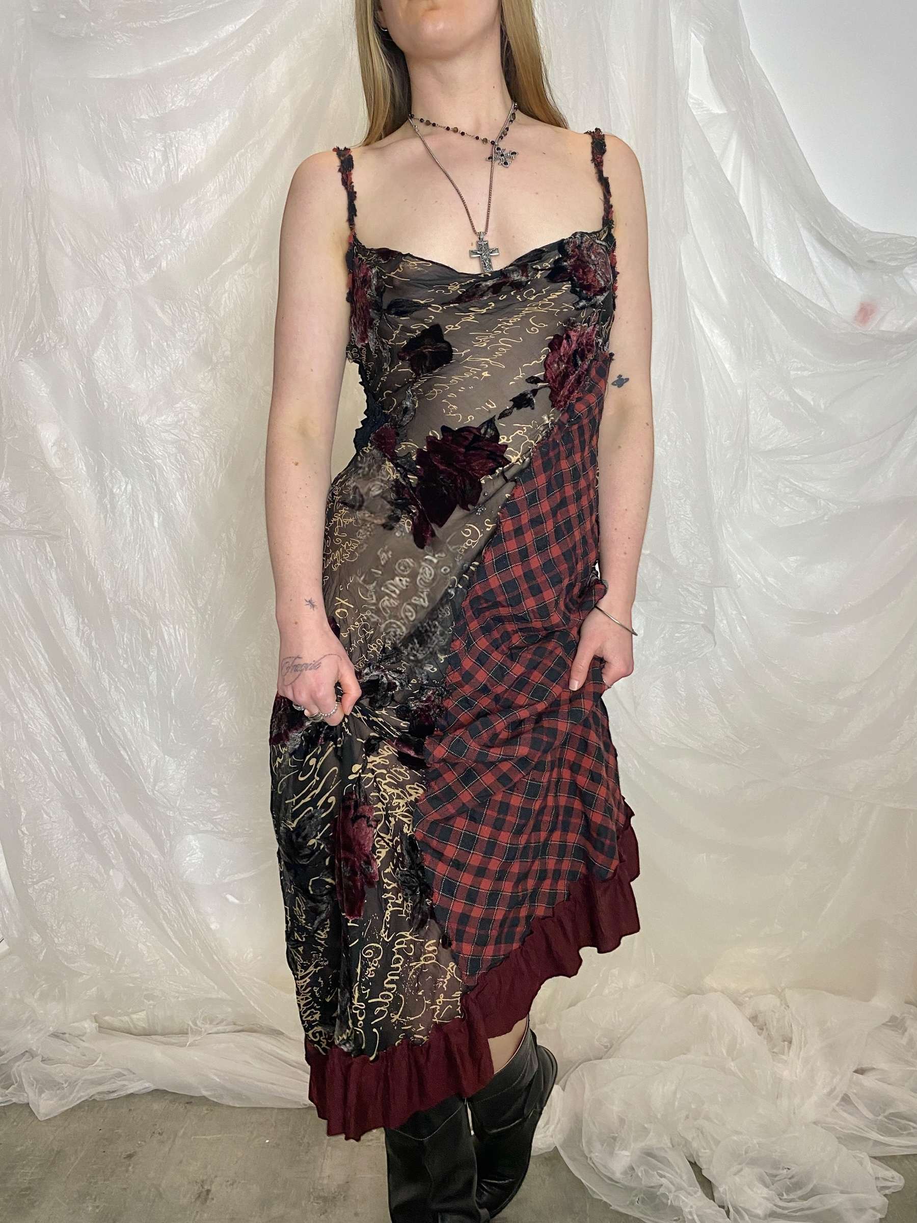 Vintage Romantic Ruffle Plaid Maxi Dress (S/M) - Image 2