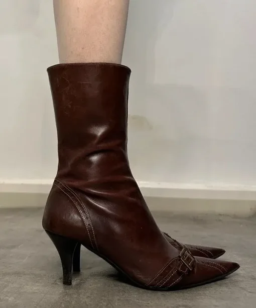 Alternative view of Vintage Italian Pointed Toe Leather Boots With Buckle (UK 3-3.5)