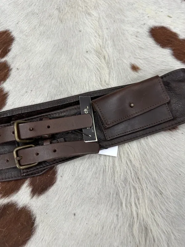 Deadstock Vintage Gothic Leather Utility Belt (L-XL) - Image 3