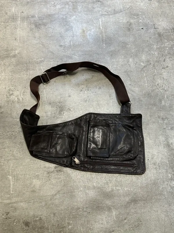 Vintage Brown Leather Utility Cross Shoulder Bag Belt / Bum Bag - Image 2