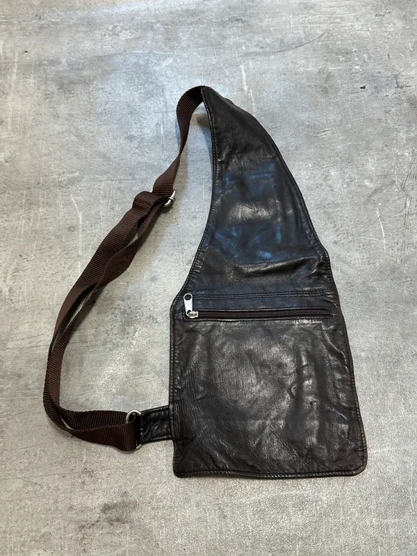 Vintage Brown Leather Utility Cross Shoulder Bag Belt / Bum Bag - Image 4