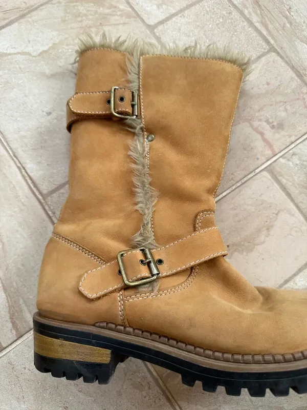Vintage 2000s Y2K Faux Fur Buckle Boots (UK 5 EU 38 US 7) - Image 7