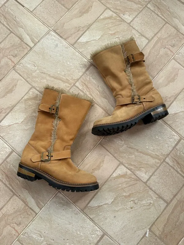 Vintage 2000s Y2K Faux Fur Buckle Boots (UK 5 EU 38 US 7)