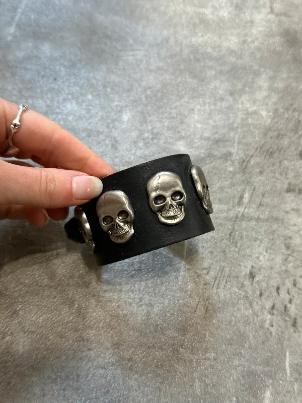 Vintage Chrome Skull Leather Tie Bracelet - Image 4