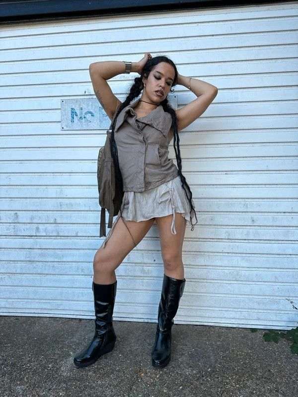 Vintage AllSaints Avant Garde Leather Gilet (S) - Image 2