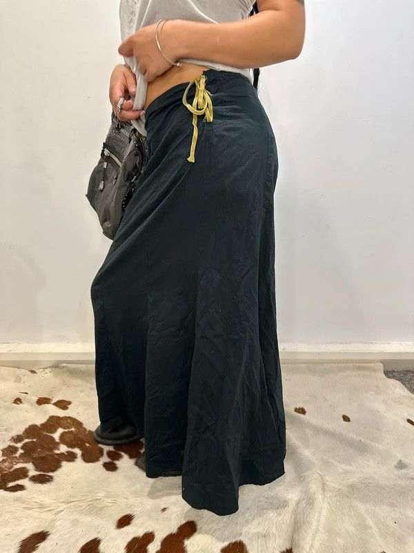 Vintage Italian Lace Up Corseted Side Cotton Maxi Skirt (S/M) - Image 3