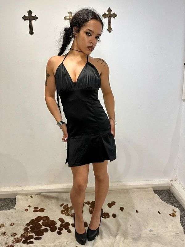 Vintage Italian 2000s Black Pleated Mini Dress (S) - Image 2