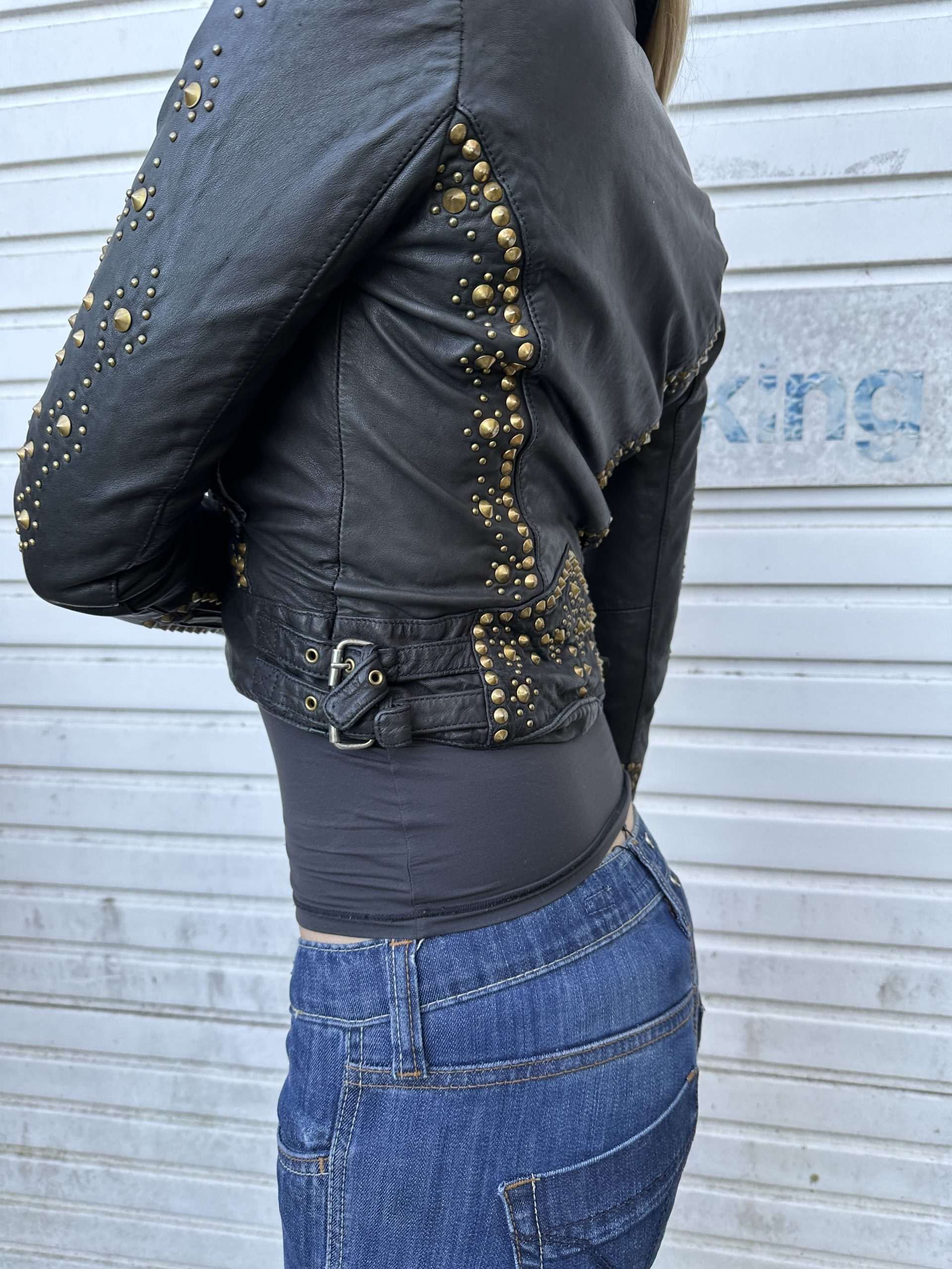 Vintage Italian Leather Cropped Studded Jacket (XS) - Image 2