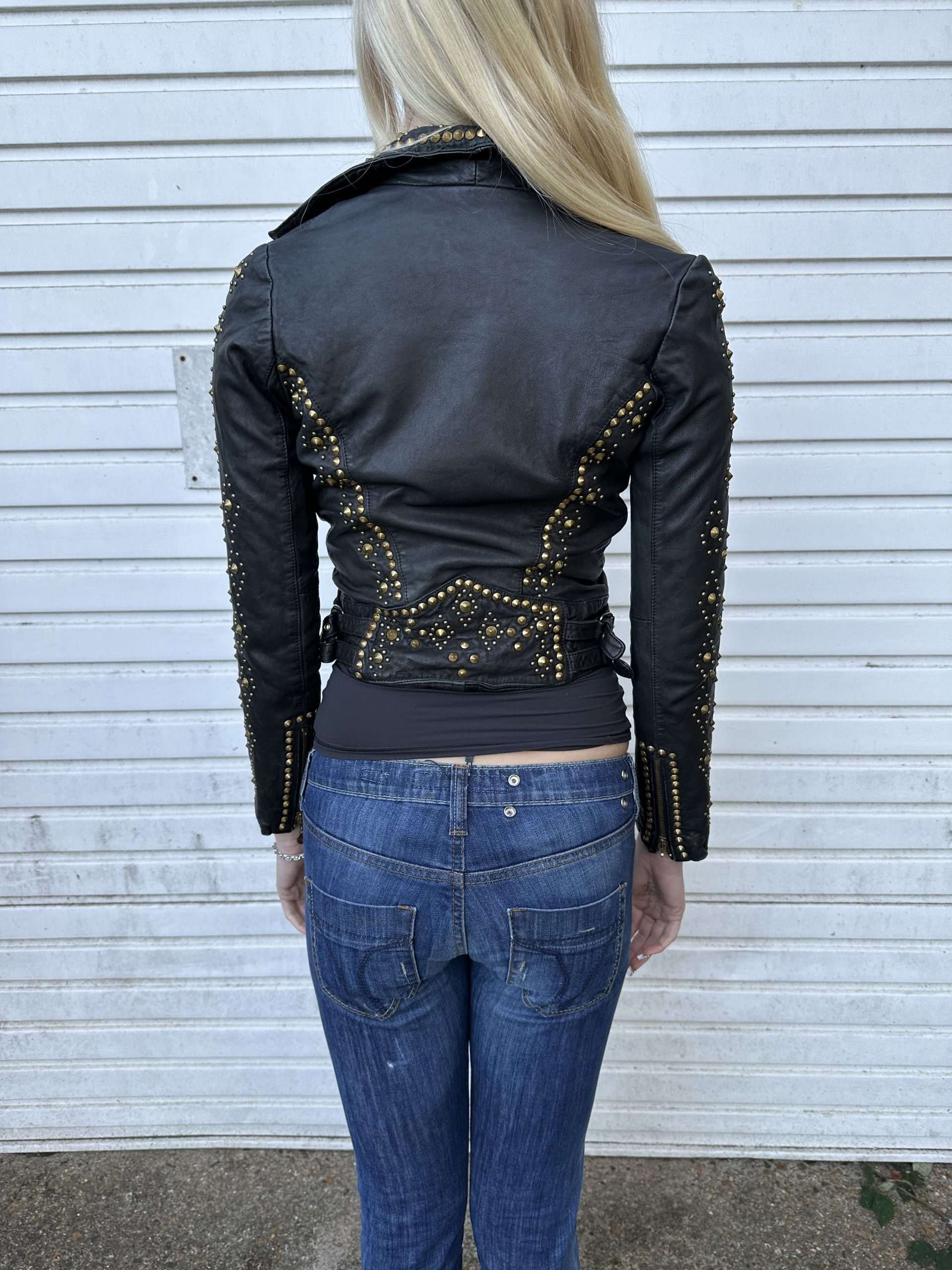 Vintage Italian Leather Cropped Studded Jacket (XS) - Image 5